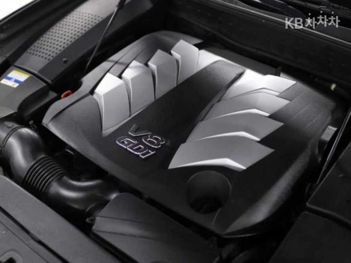 Hyundai Equus New VL500 Prestige Limousine 8