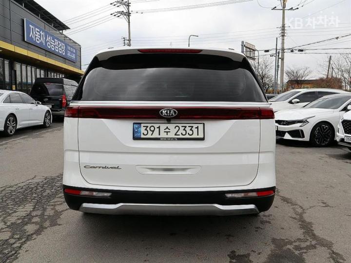 Kia Carnival D2.2 Noblesse 5