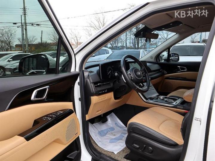 Kia Carnival D2.2 Noblesse 7