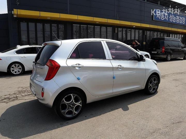 Kia Morning Luxury Bi-Fuel 4