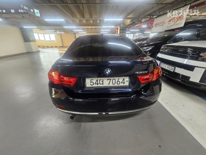 Suzuki Jimny 0.6 4WD 3