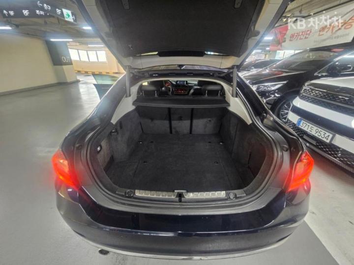 Suzuki Jimny 0.6 4WD 6