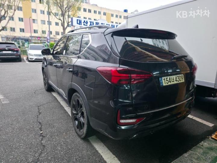 KG Mobility (Ssangyong) Rexton 2.2 4WD The Black 6