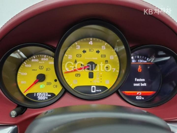 Porsche Boxster 2.5 S 8