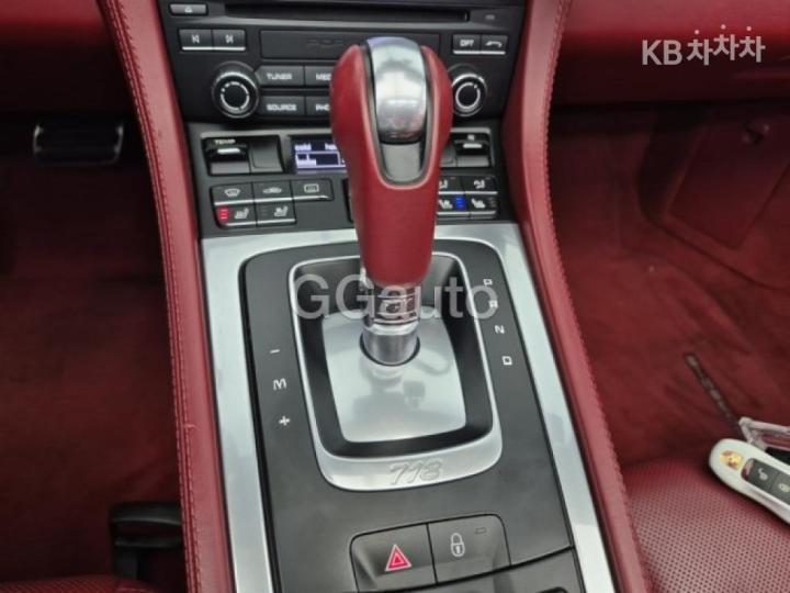 Porsche Boxster 2.5 S 9