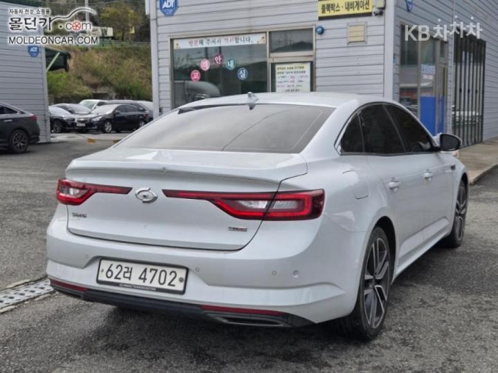 Renault SM6 1.6 TCe RE 8