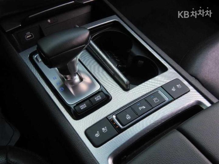 Genesis G80 3.3 GDI AWD Luxury Special 7