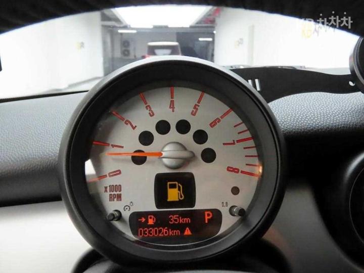 Mini Cooper 1.6 Base Type 7