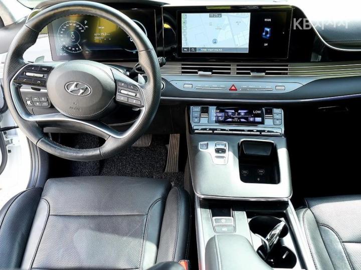 Hyundai Grandeur Hybrid 2.4 Calligraphy 6