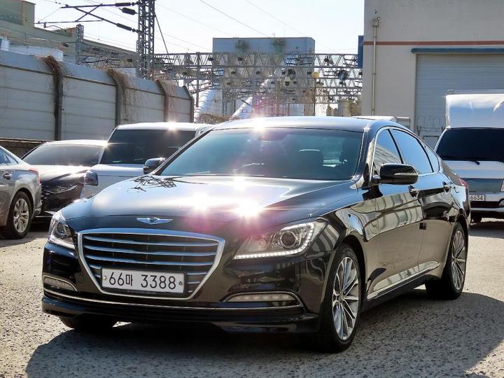 Hyundai Genesis DH G330 Premium AWD 3