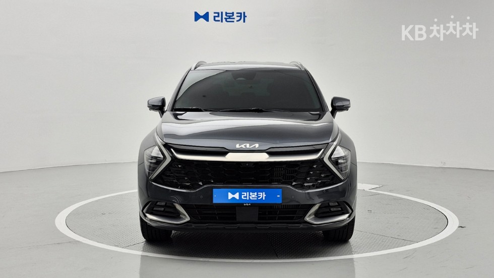 2022 - kia sportage
