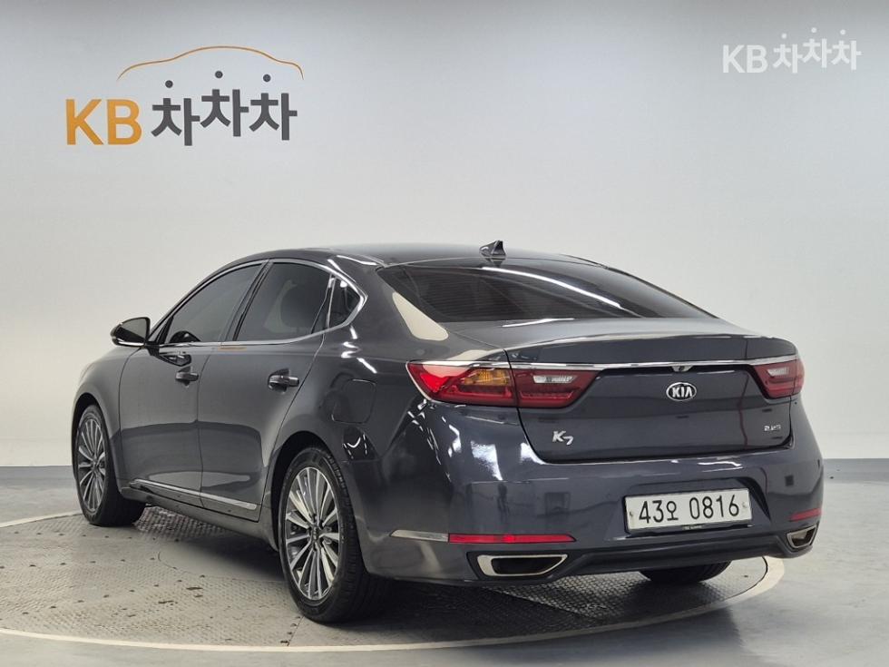 2016 - kia k7