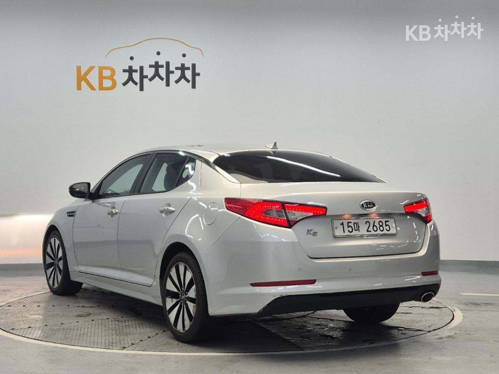 2011 - kia k5