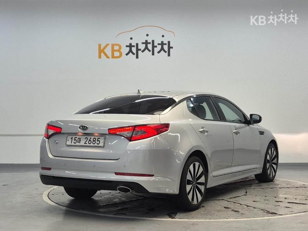 2011 - kia k5