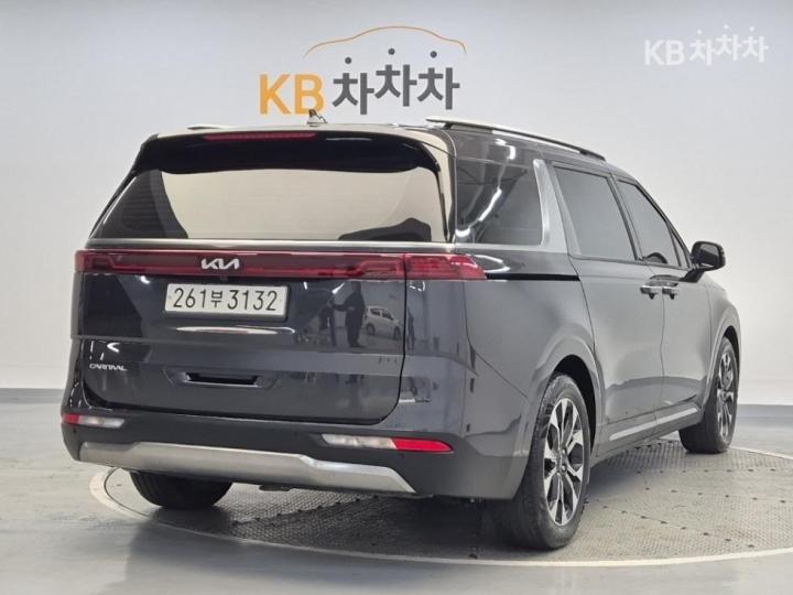 Kia Carnival D2.2 Signature 4