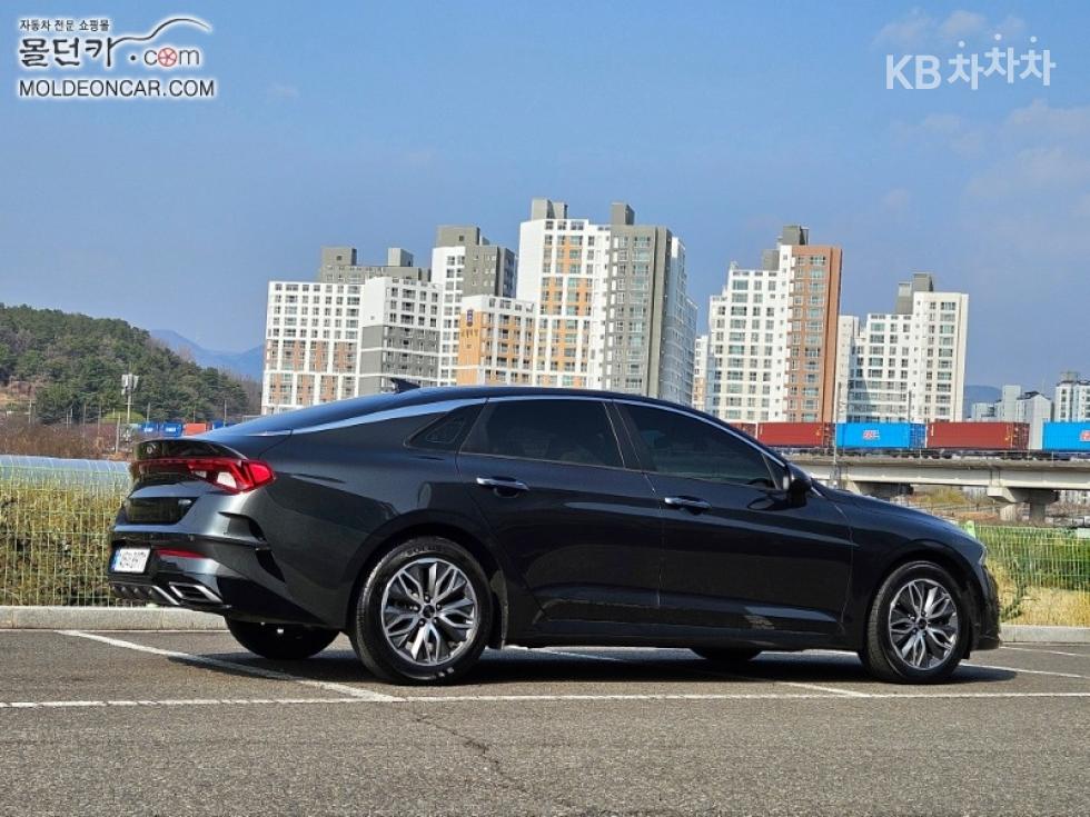 2020 - kia k5