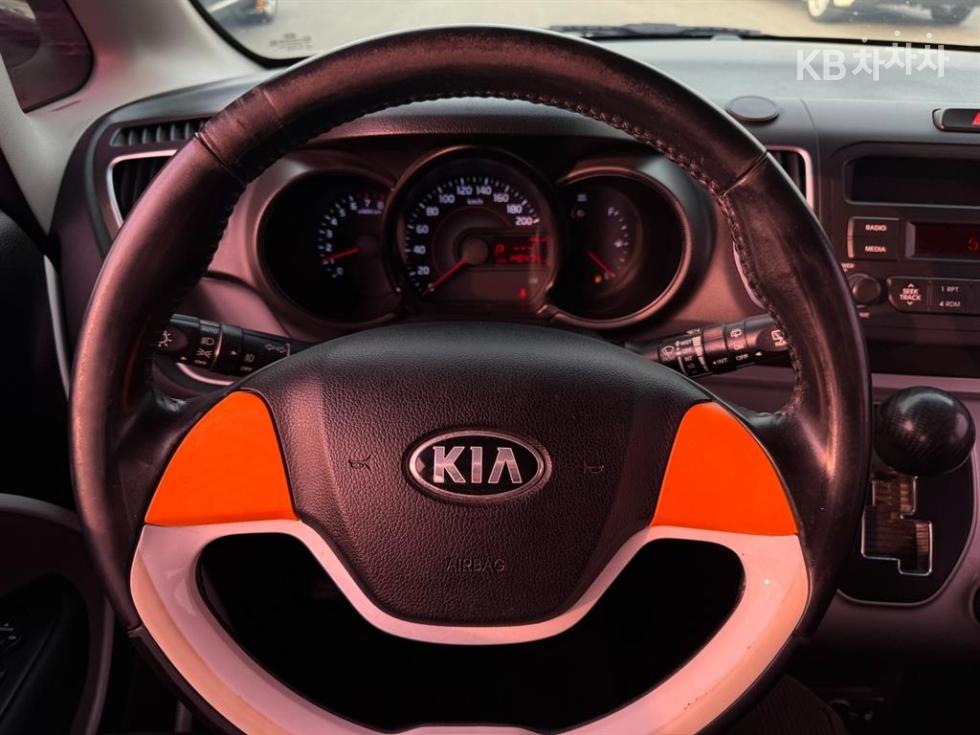 2013 - kia ray