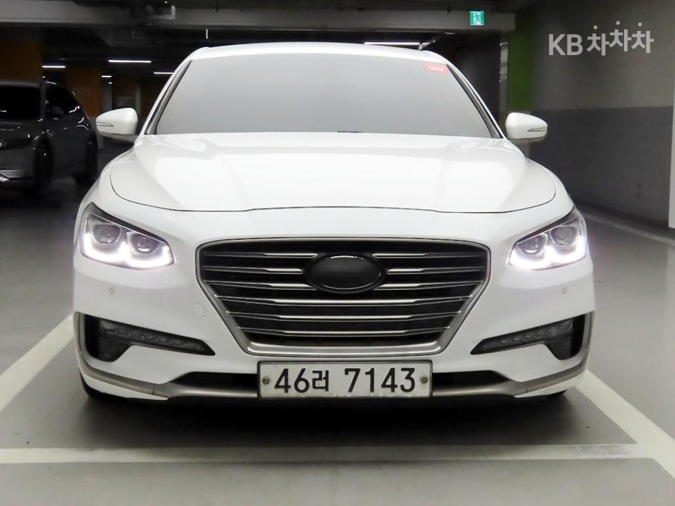 Hyundai 그랜저IG 디젤 2.2 프리미엄 스페셜 - фото 1