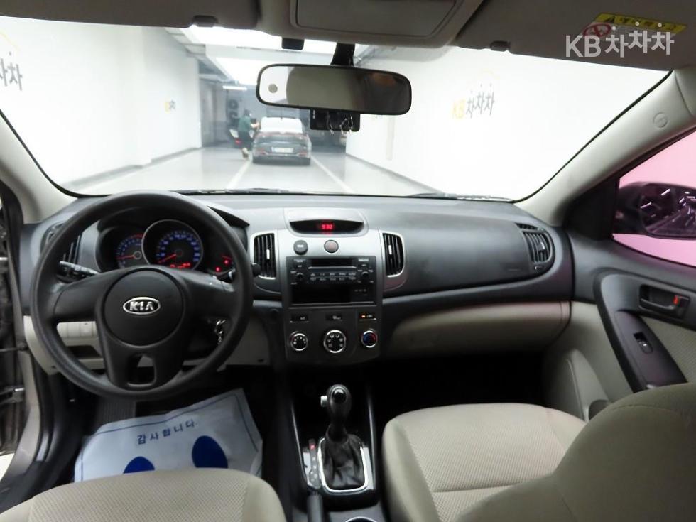 2011 - kia forte