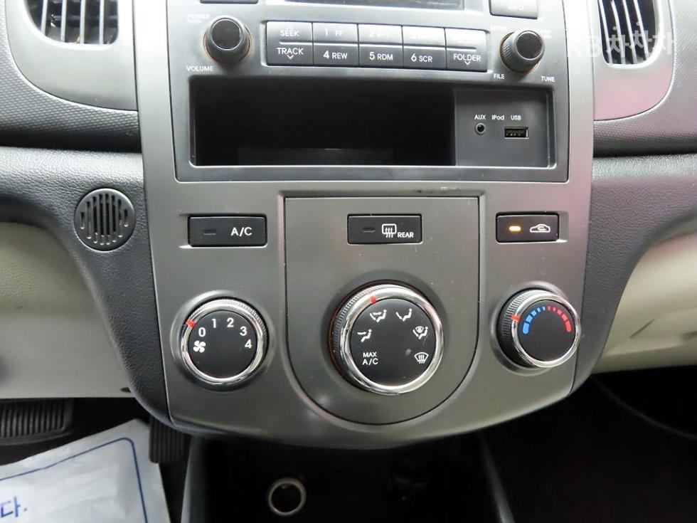 2011 - kia forte