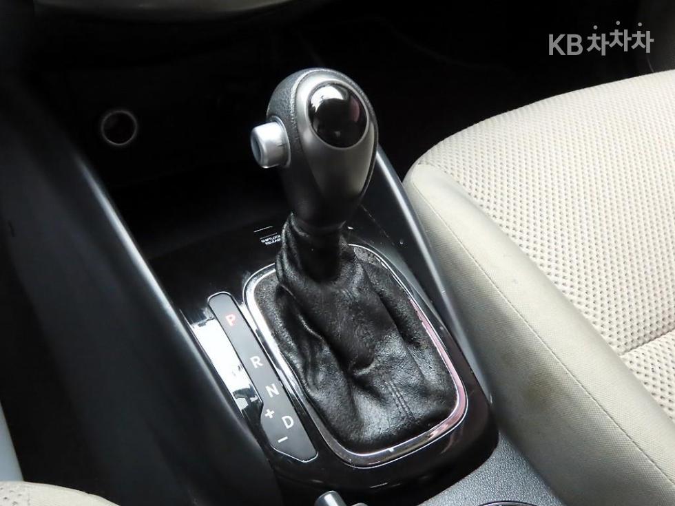 2011 - kia forte