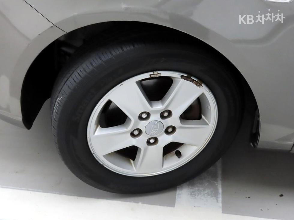 2011 - kia forte