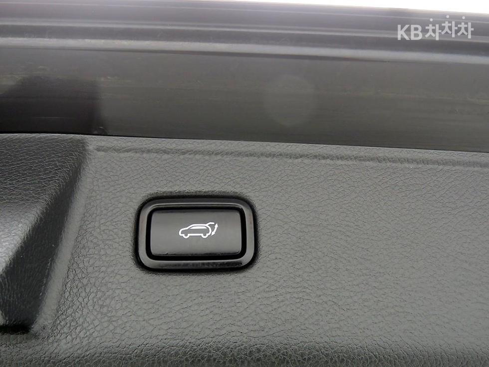 2021 - kia mohave