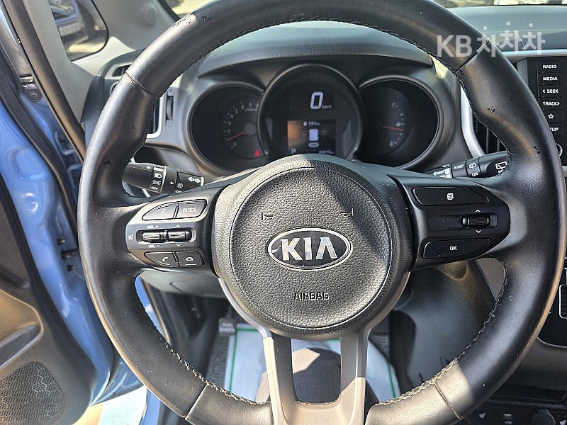 2021 - kia ray