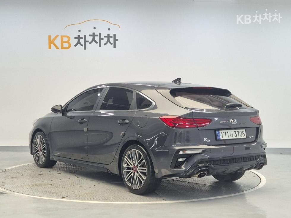 2021 - kia k3