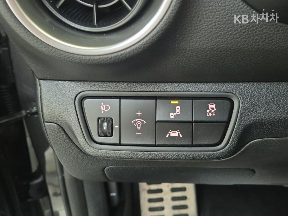 2021 - kia k3
