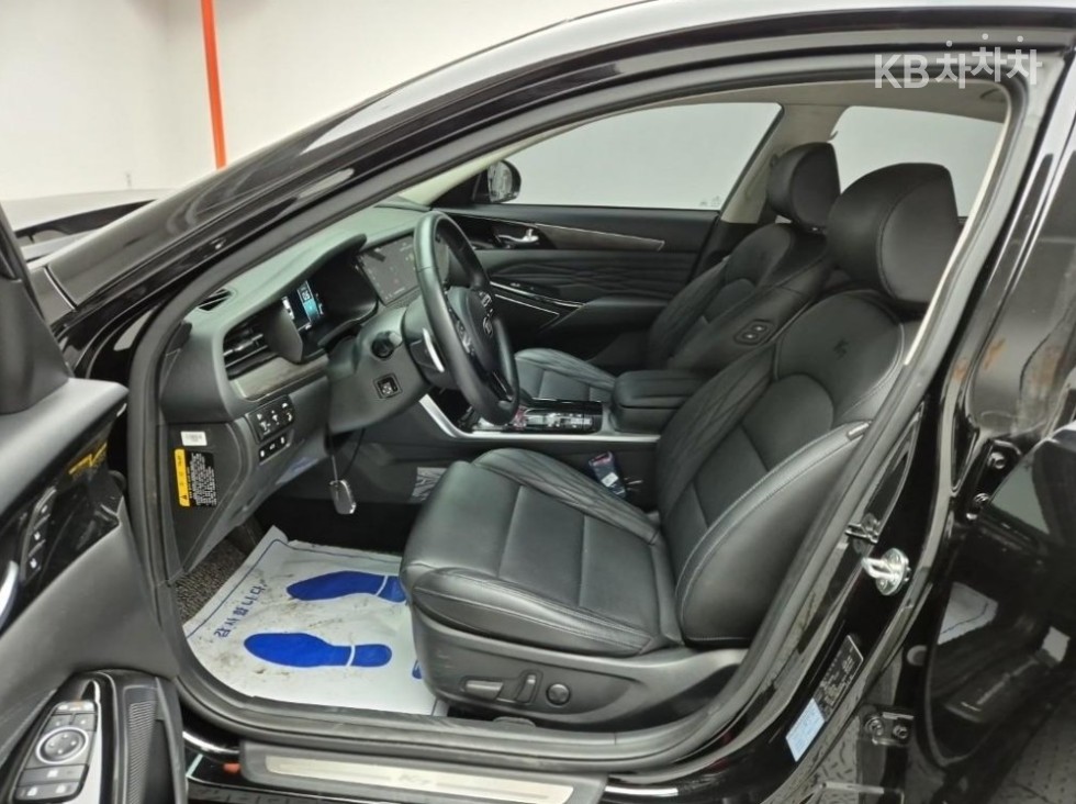 2020 - kia k7