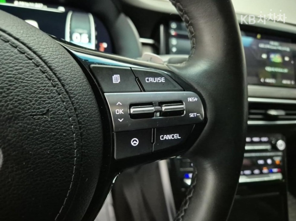 2020 - kia k7