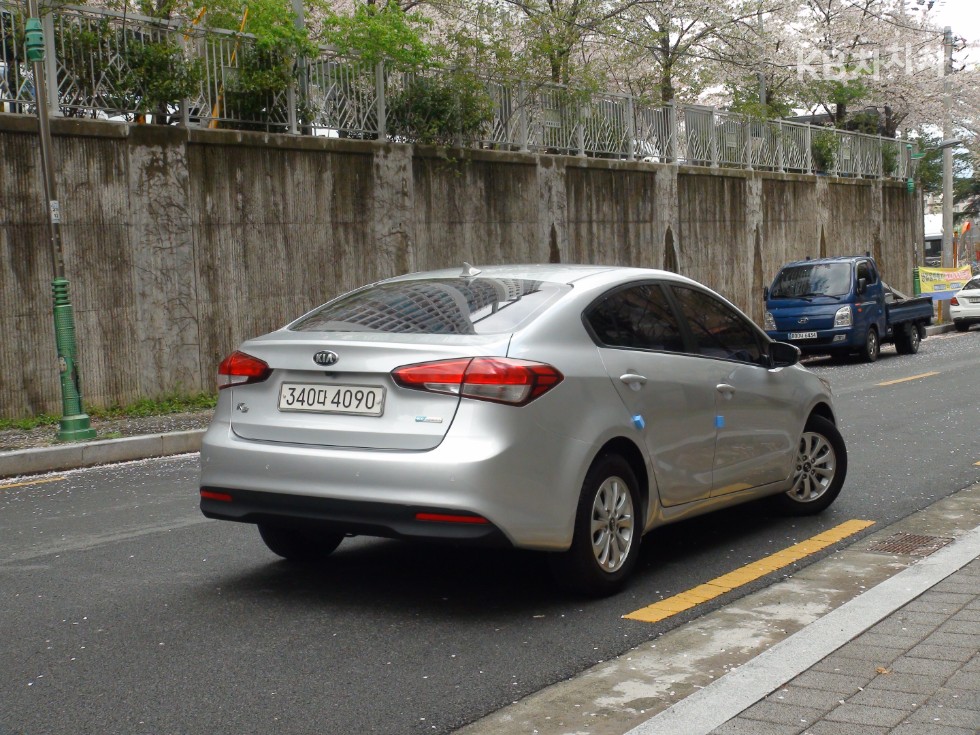 2017 - kia k3