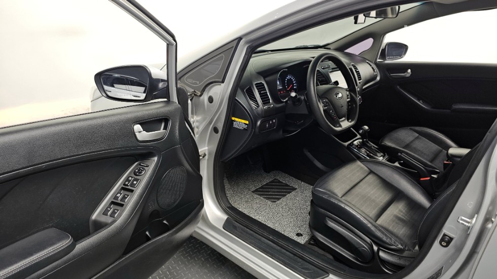 2017 - kia k3