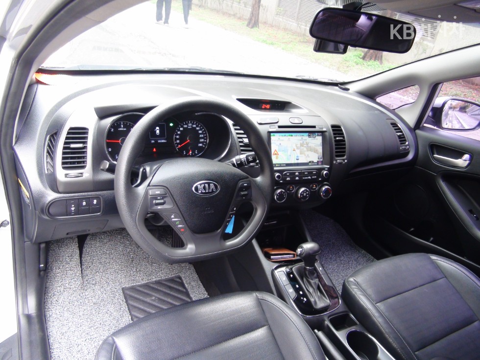 2017 - kia k3