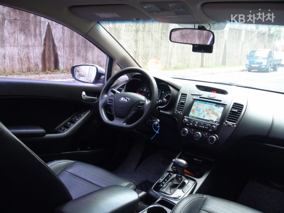 2017 - kia k3