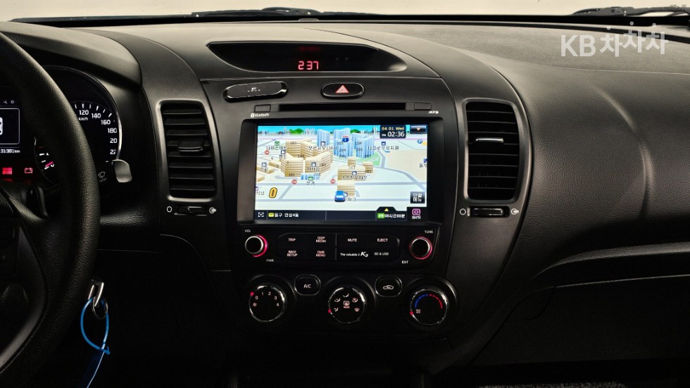 2017 - kia k3