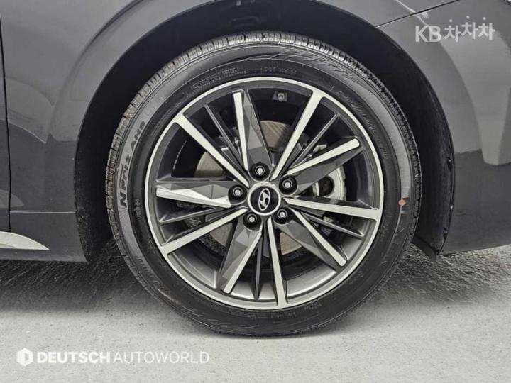 Hyundai Grandeur 2.5 LeBlanc 6