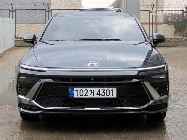 Hyundai Sonata The Edge DN8 1.6 Turbo Inspiration