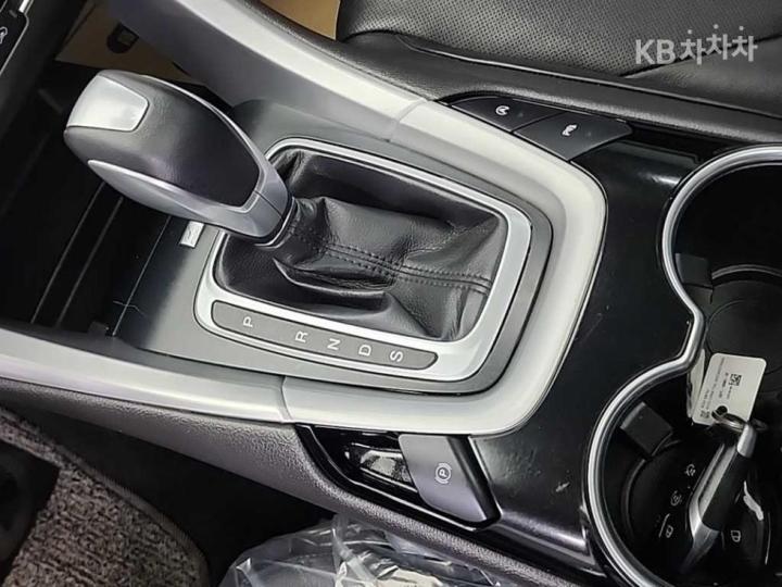 Ford Mondeo 2.0 TDCi Diesel Trend 9