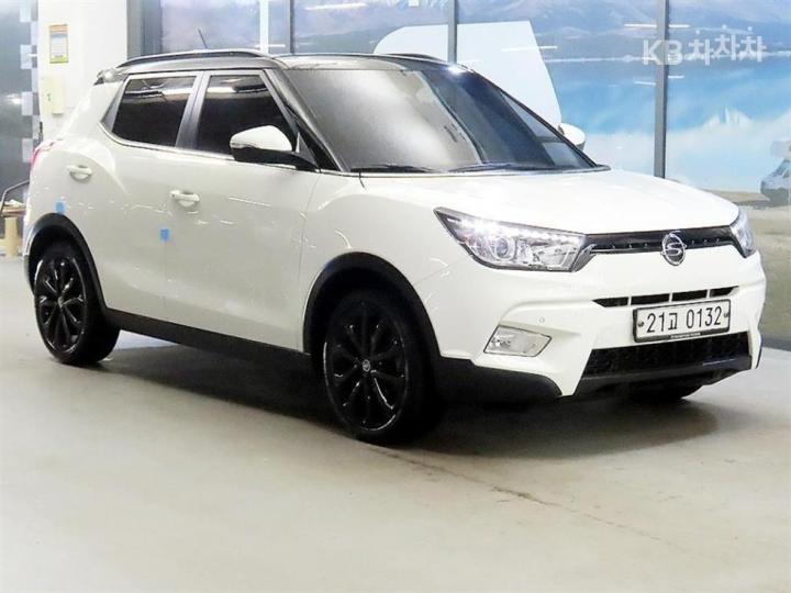 KG Mobility (Ssangyong) Tivoli Gasoline LX Base Type