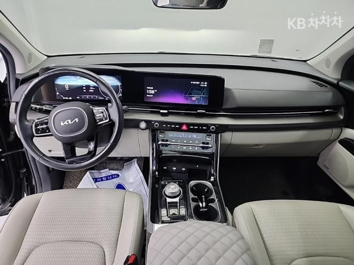 Kia Carnival D2.2 Signature 8
