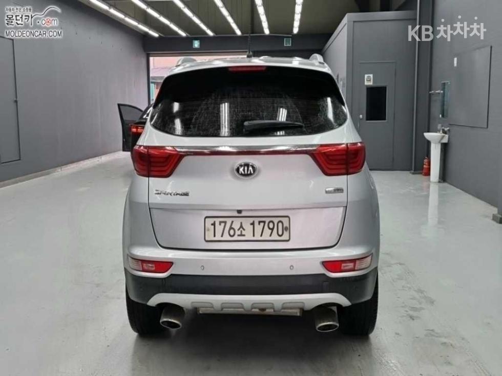 2016 - kia sportage