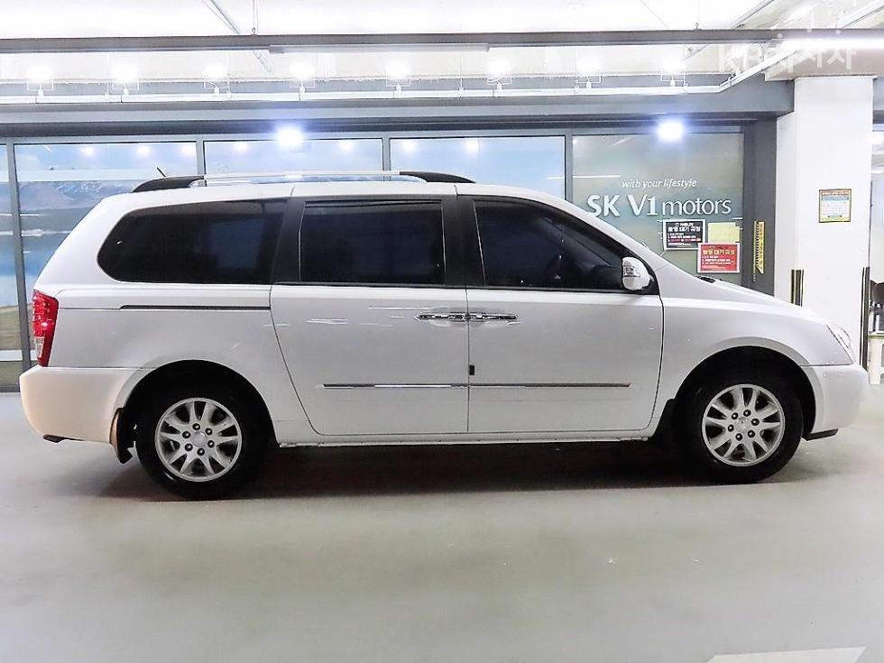 2013 - kia carnival