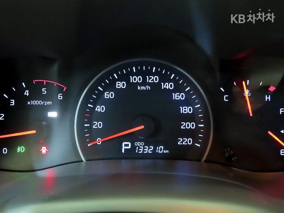 2013 - kia carnival