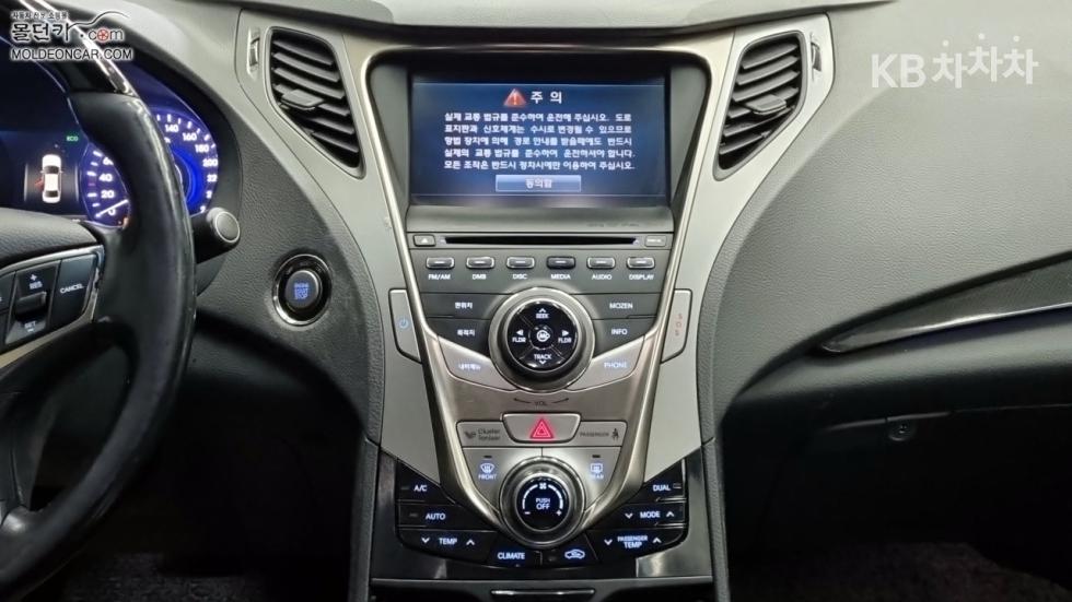 Hyundai Grandeur — miniaturë 12