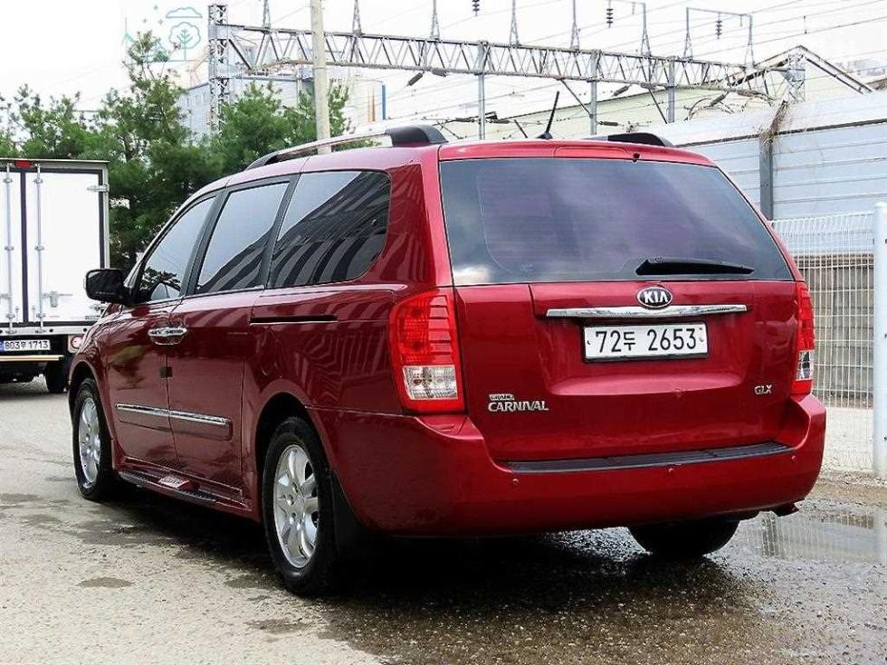 2013 - kia carnival