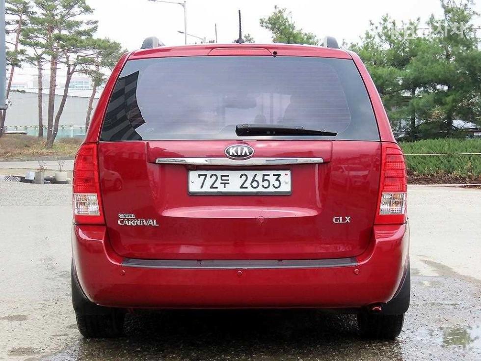 2013 - kia carnival