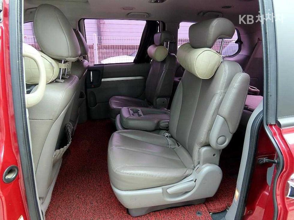 2013 - kia carnival