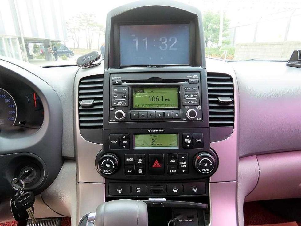 2013 - kia carnival